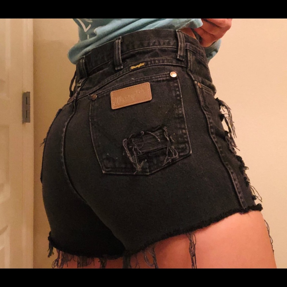 Vintage Black Wrangler Shorts